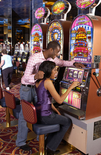 Harrahs Casino Hotel Atlantic City on In Atlantic City S Casinos Download Low Res High Res