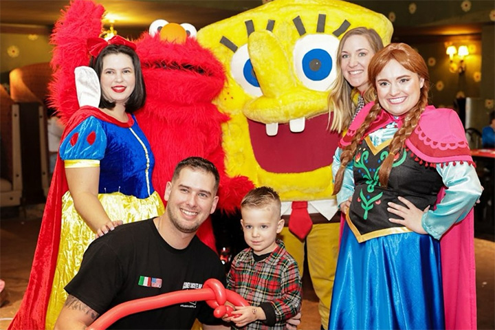 Say "Cheese" at Showboat Resort's Ultimate Character Pizza Party