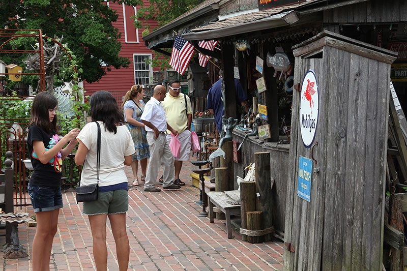 Quirky Shops and Tasty Stops in Smithville, NJ